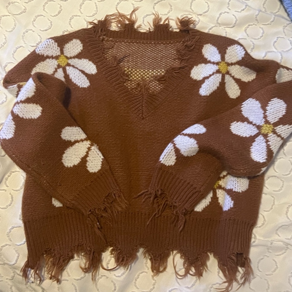 Brownish tan Crop-top sweater, size medium